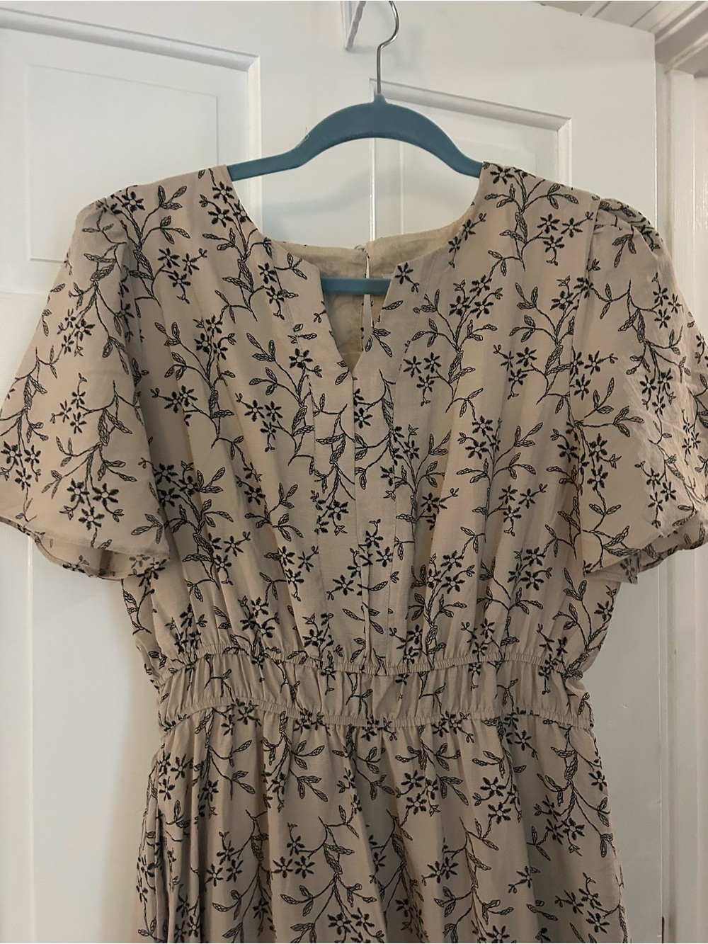 Floral Beige Short-Sleeve Women's Dress